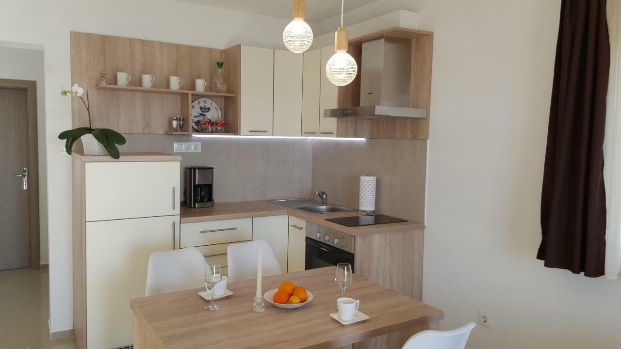 Apartments Anaivana Trogir Exterior foto