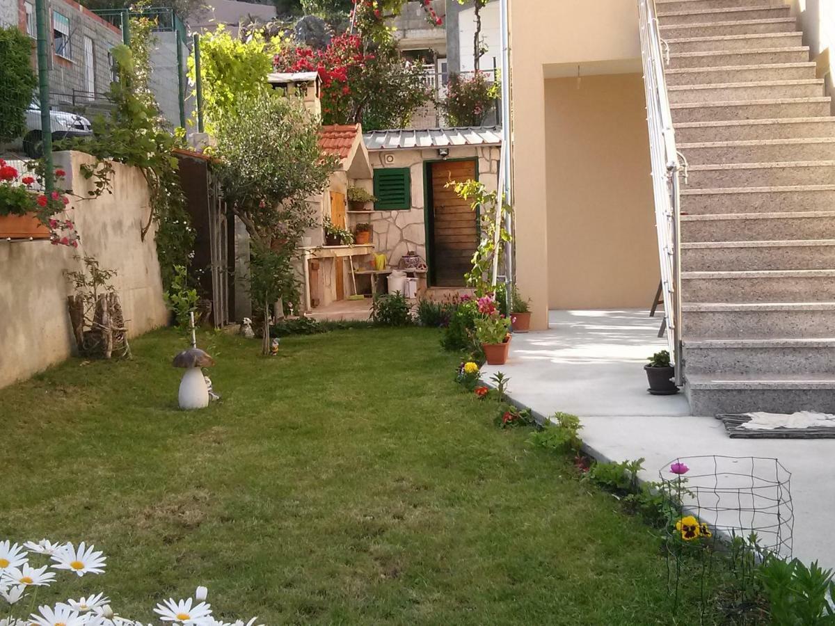 Apartments Anaivana Trogir Exterior foto