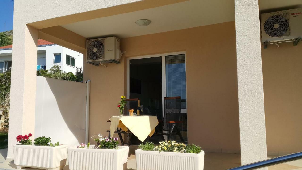 Apartments Anaivana Trogir Exterior foto